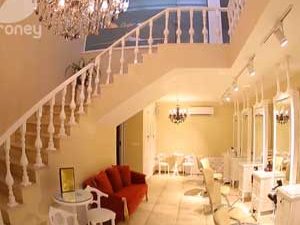 ساخت تیزر های محیطی و تلویزیون های شهری سالن زیبایی پویر لاکچری در نارونی