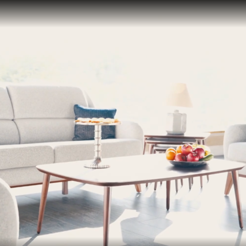 تیزر تبلیغاتی یک دقیقه ای معرفی مدل والنتینا